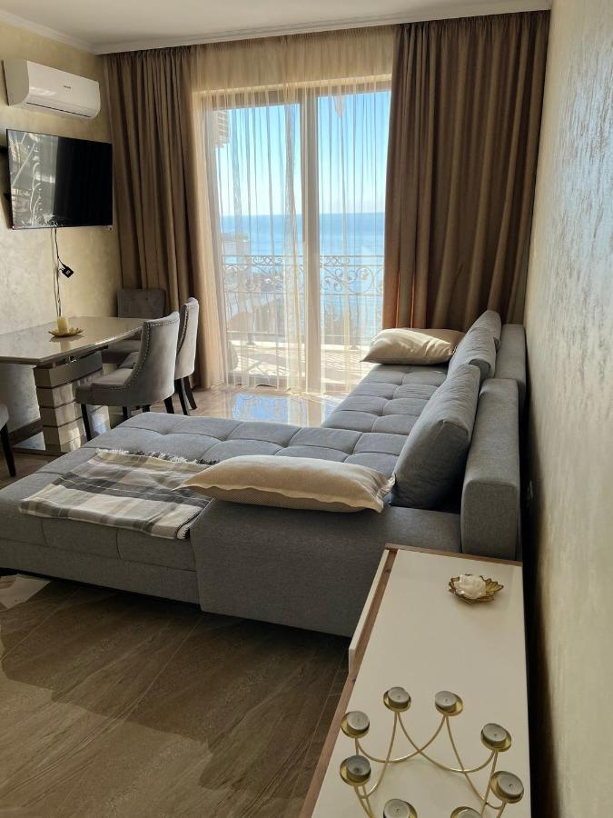 Luxury Penthouse Apartments At Valencia Gardens ブルガス エクステリア 写真
