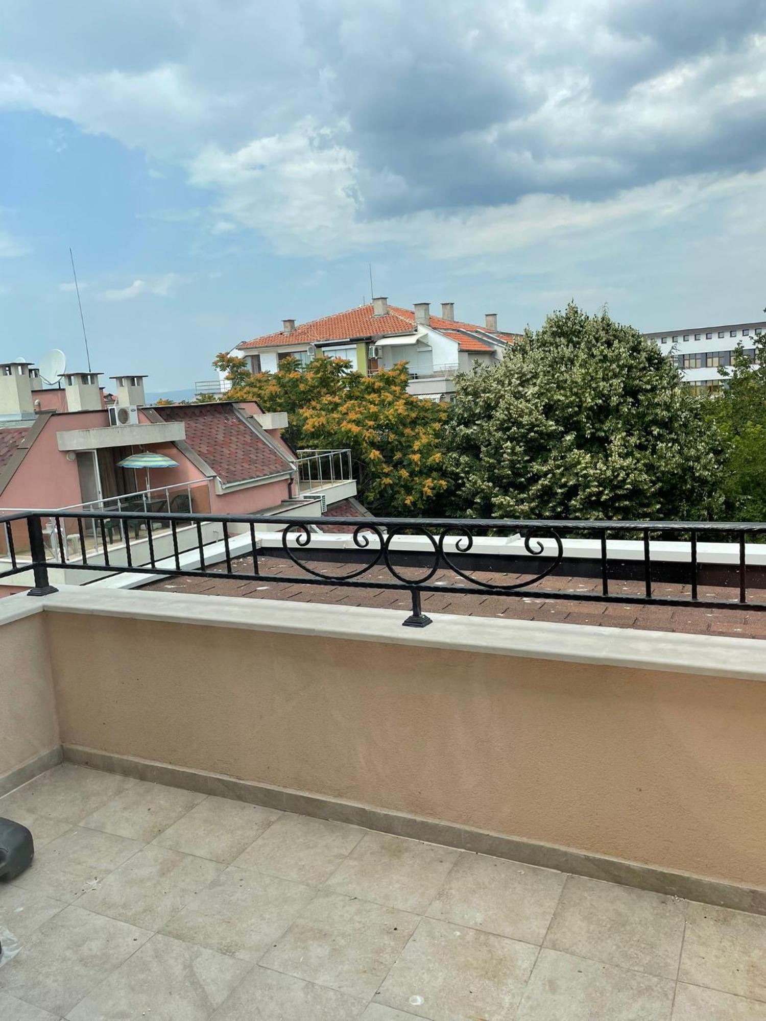 Luxury Penthouse Apartments At Valencia Gardens ブルガス 部屋 写真